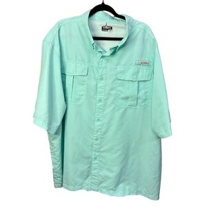 HUK Men's Short Sleeve Button-Down Shirt in Mint
